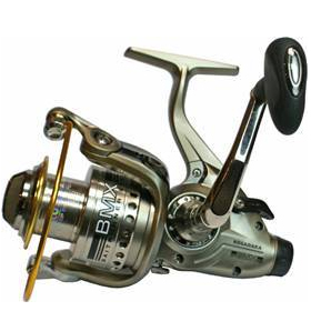 катушка для фидера с байтраннером и передним фрикционном 3000-4000 daiwa, shimano, Kosadaka