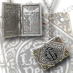 Кулон "Libra Negra Locket"