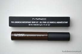 MAC Bold brunette