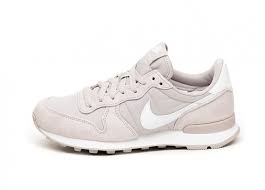 Nike Internationalist violet-ash-white